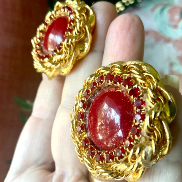 EXQUISITE VINTAGE EARRINGS/CLIP RED JADE/CRYSTAL GOLD CHAIN DISC ⭐️HANDMADE NEW - Picture 5 of 14